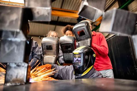 welding and metal fabrication schools|affordable welding schools.